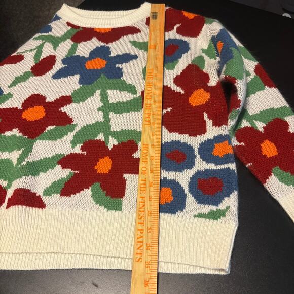 BiBi  Crewneck Floral Knit Sweater with Red, Blue, Green, Orange Flowers Size M - Picture 4 of 7